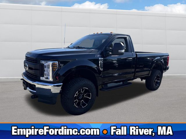 2019 Ford F-350 Super Duty XL's photo