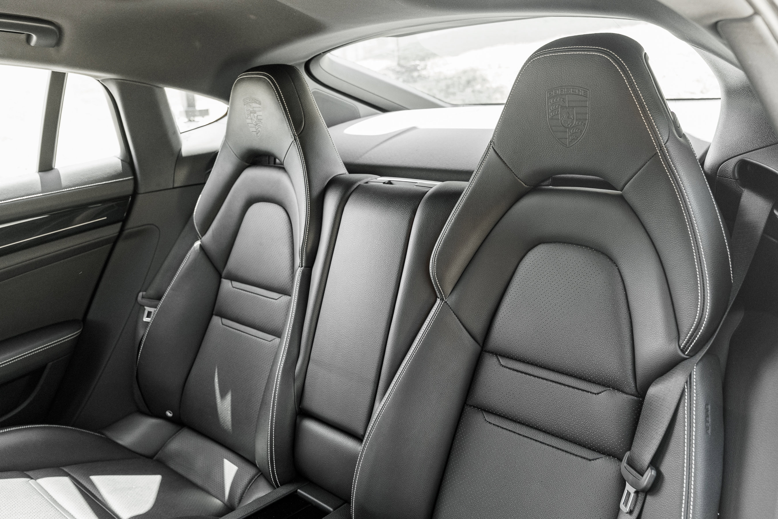 2020 Porsche Panamera 4 E-Hybrid photo 25