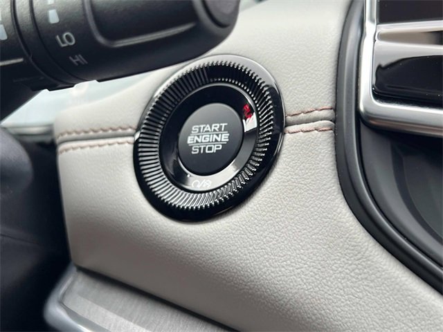 2022 Jeep Compass Limited photo 25