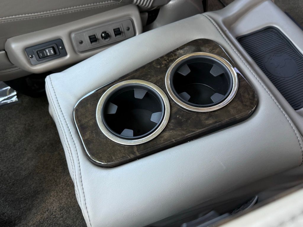 2020 Gmc Savana photo 24