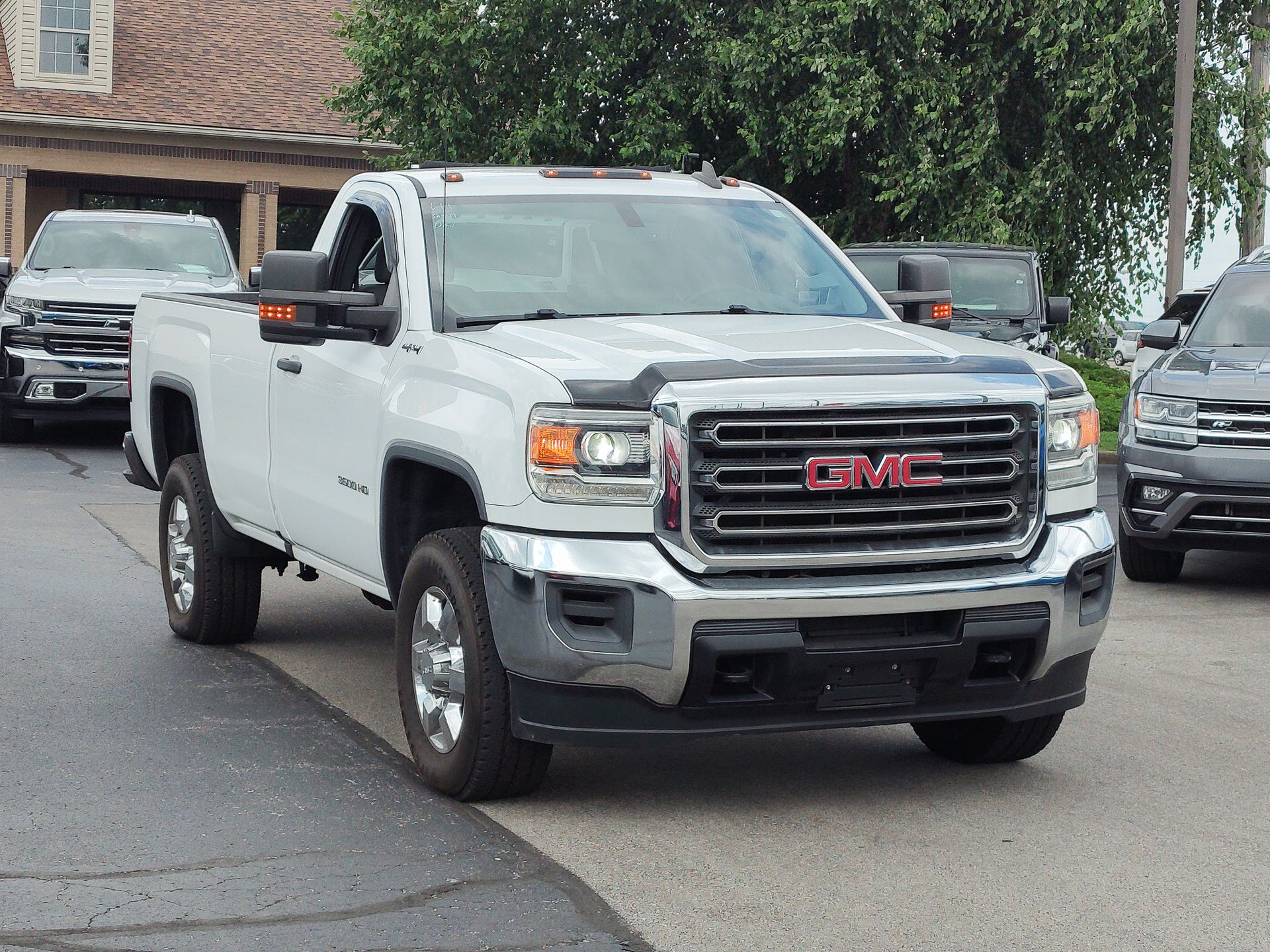 2017 Gmc Sierra Base photo 3