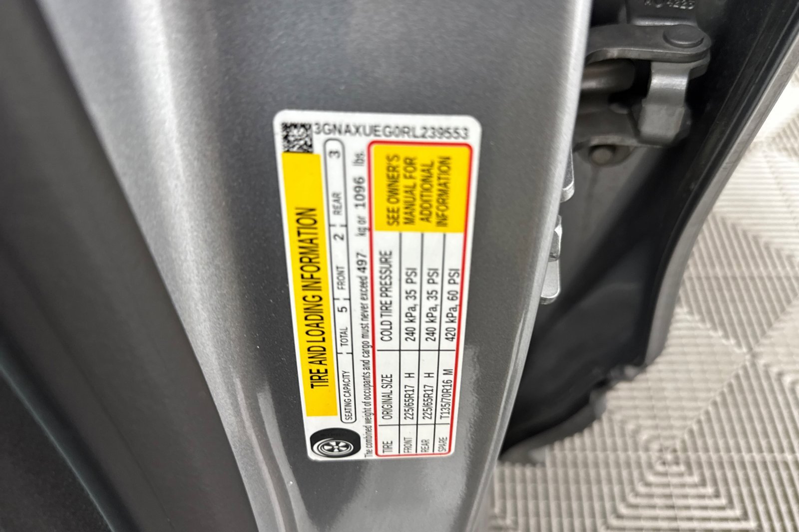 2024 Chevrolet Equinox LT photo 29
