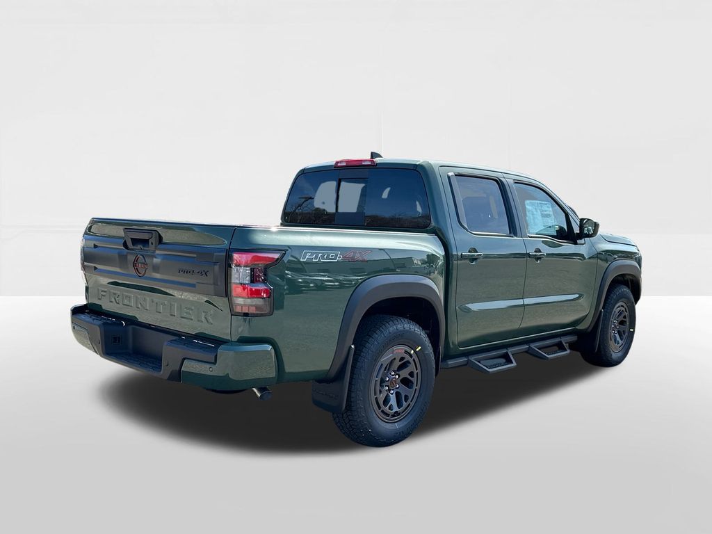 2025 Nissan Frontier PRO-4X photo 4