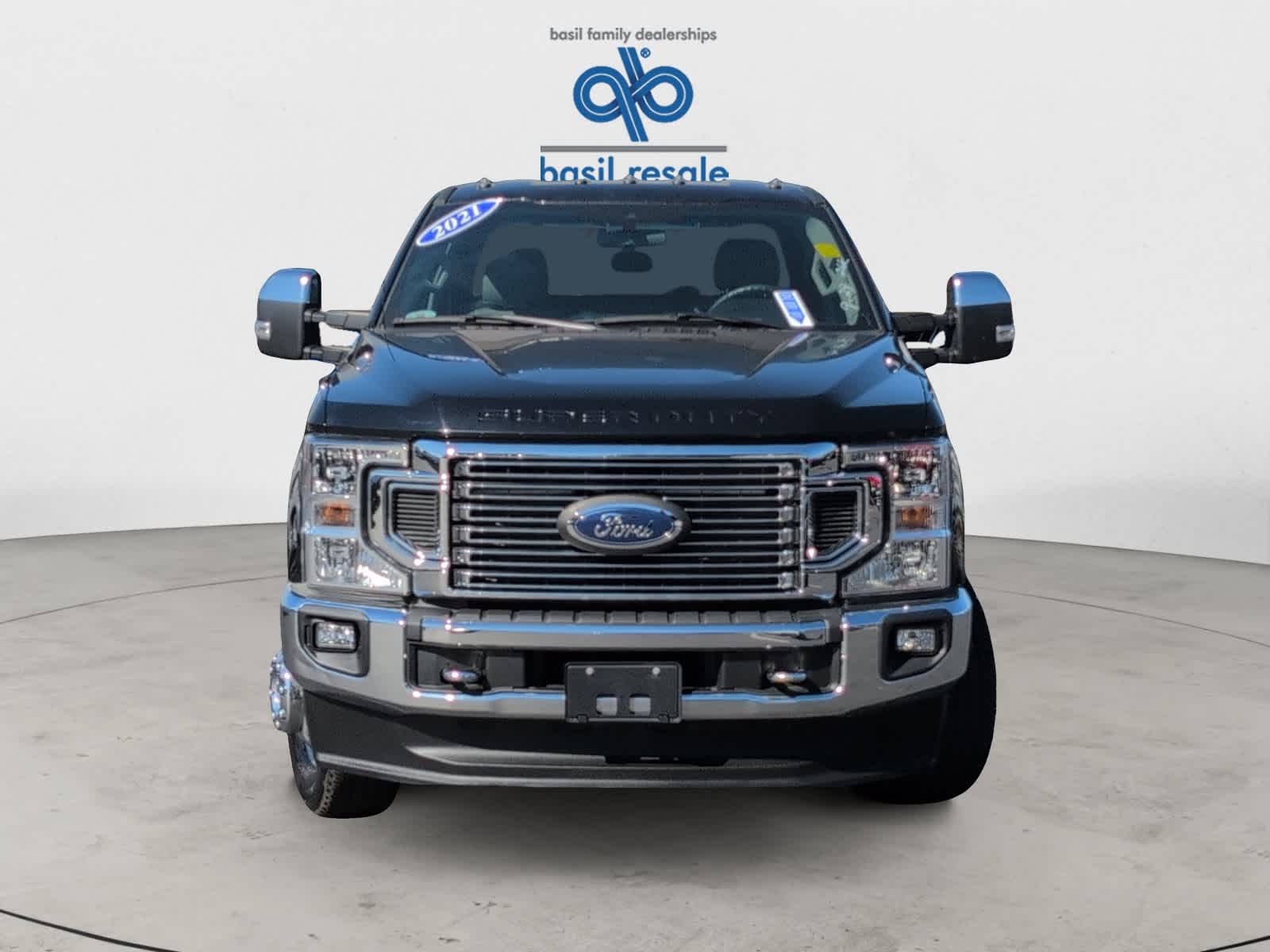 2021 Ford F-350 XLT photo 8