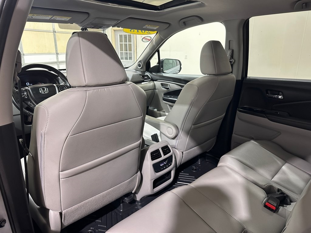 2018 Honda Pilot EX-L photo 28