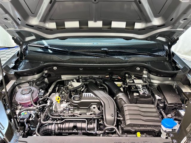 2025 Volkswagen Taos S photo 35