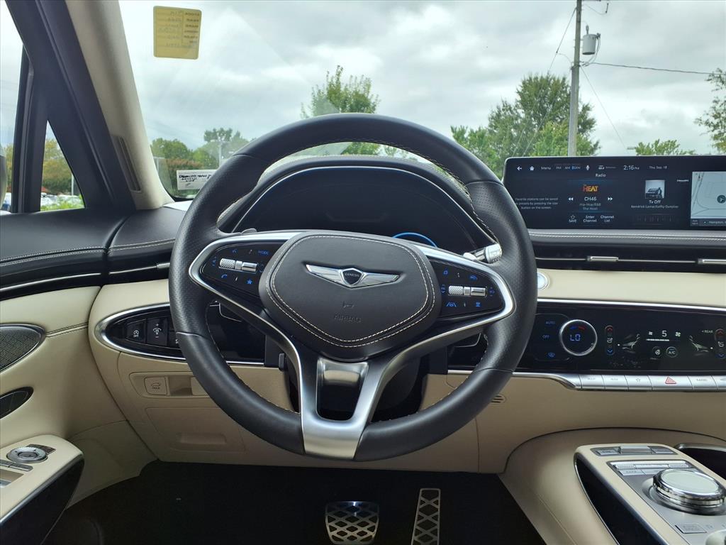 2022 Genesis GV70 3.5T Sport photo 12