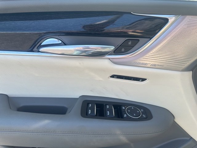 2023 Cadillac XT6 Premium Luxury photo 8