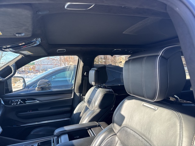 Image of Pre-Owned 2024 Jeep Grand Wagoneer L Series II