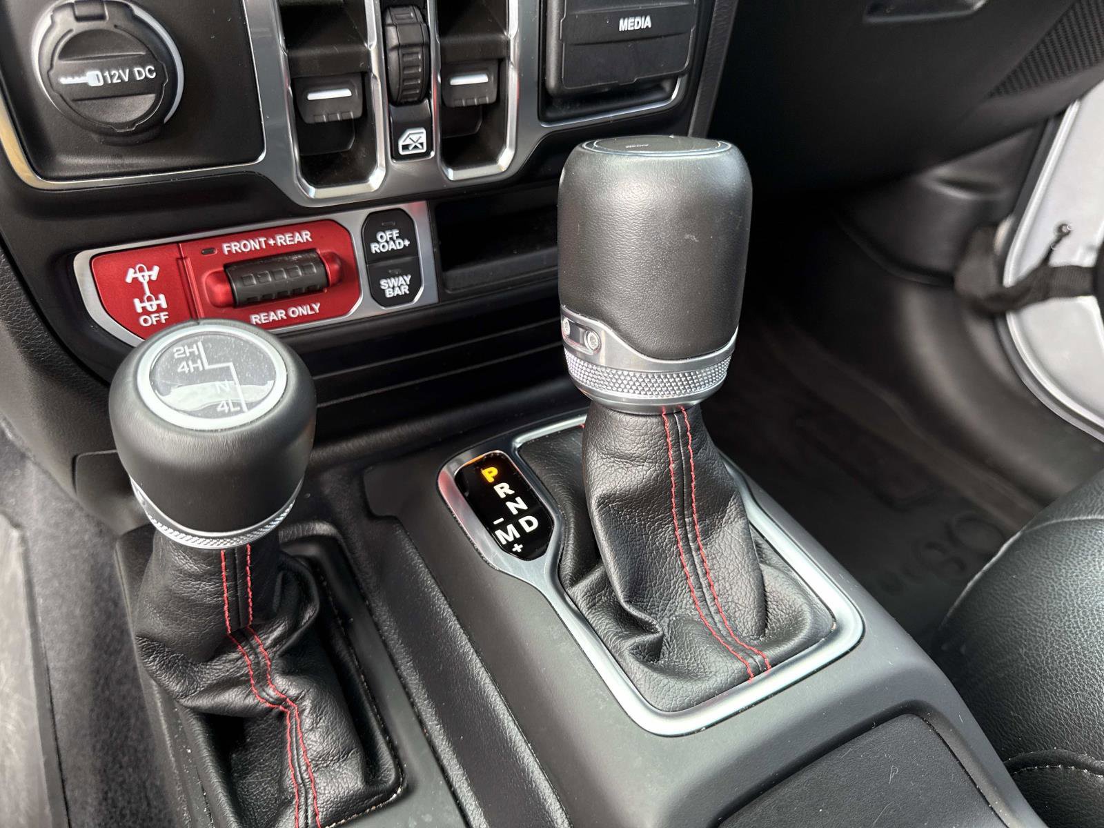 2023 Jeep Gladiator Rubicon photo 22