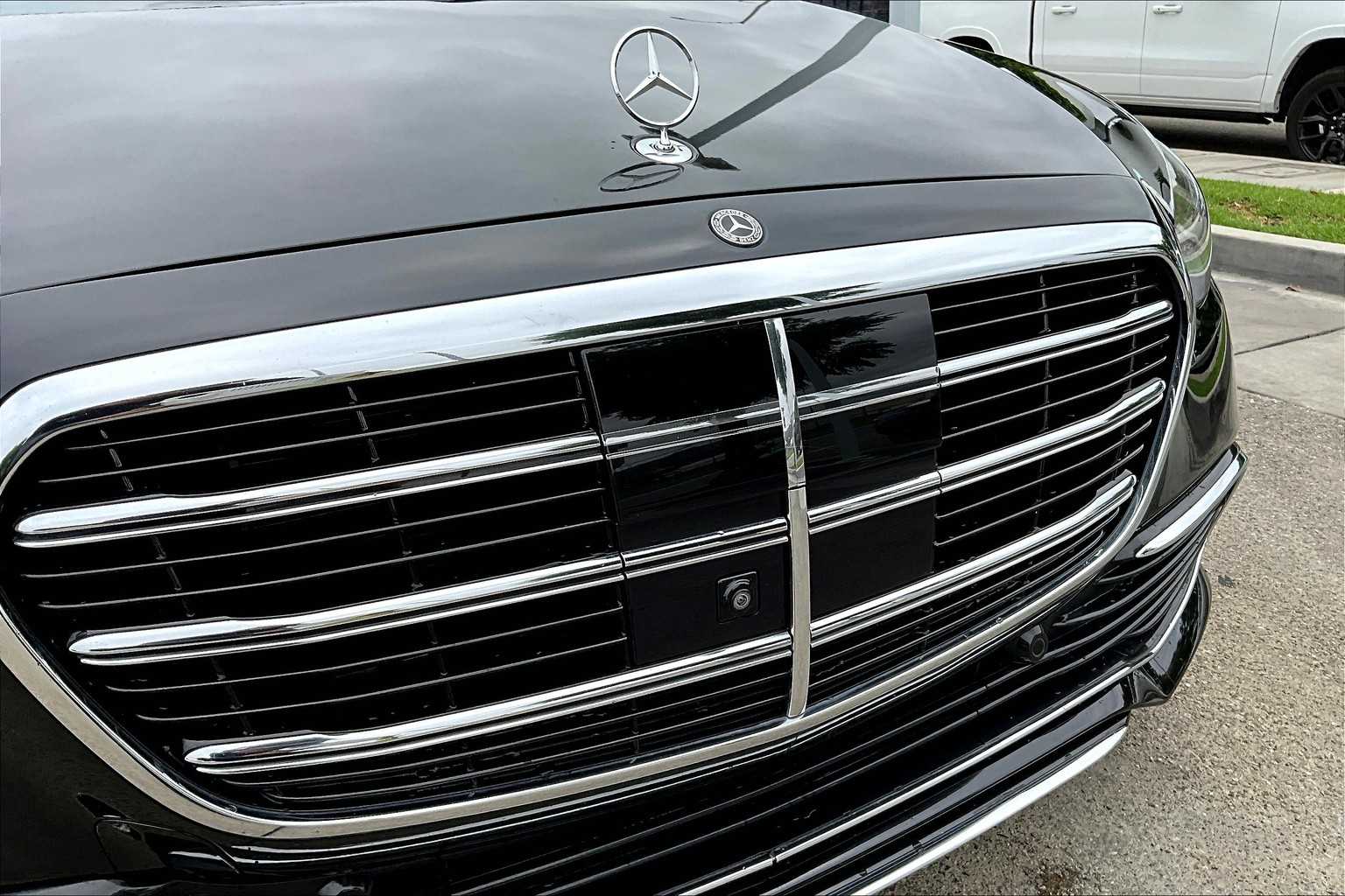 2022 Mercedes Benz S 580 4MATIC photo 27
