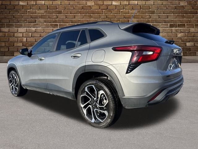 2024 Chevrolet Trax photo 3