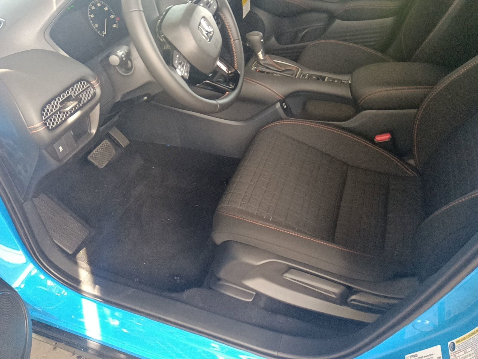 2026 Honda HR-V Sport photo 4