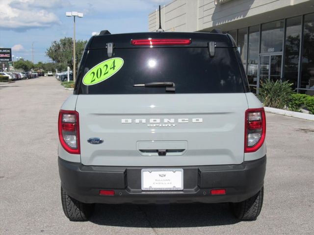 2024 Ford Bronco Sport Badlands photo 2