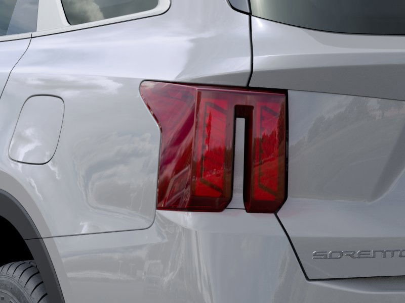 2025 Kia Sorento S photo 2