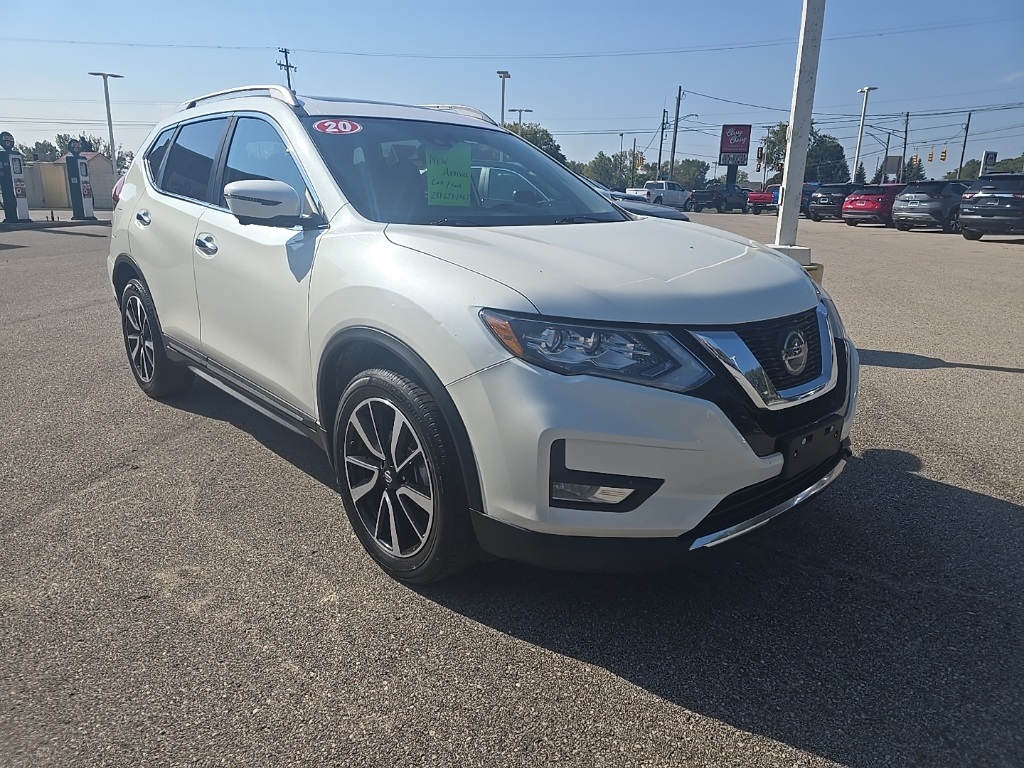 2020 Nissan Rogue SL photo 2