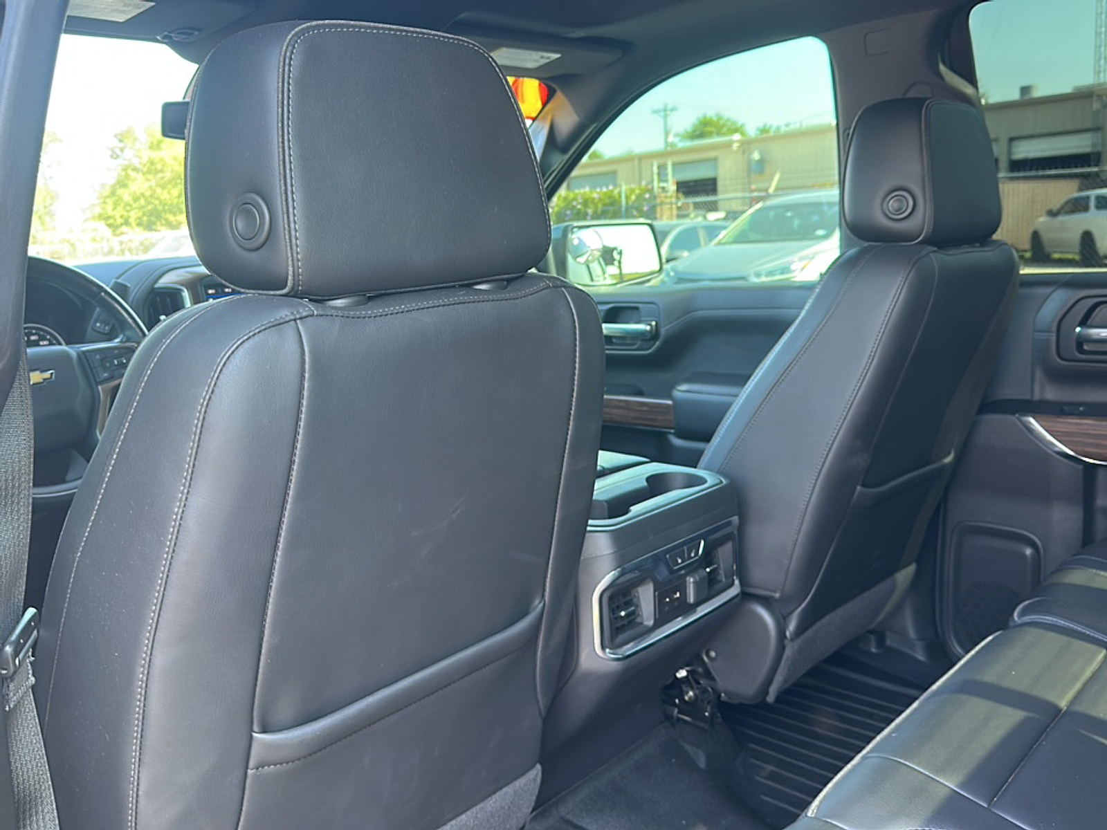 2021 Chevrolet Silverado 1500 High Country photo 6
