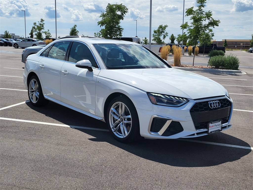 2020 Audi A4 45 Premium Plus Quattro photo 4