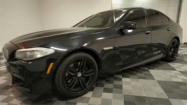 Pre-Owned 2013 BMW 5 Series 550i xDrive 4D Sedan in Long