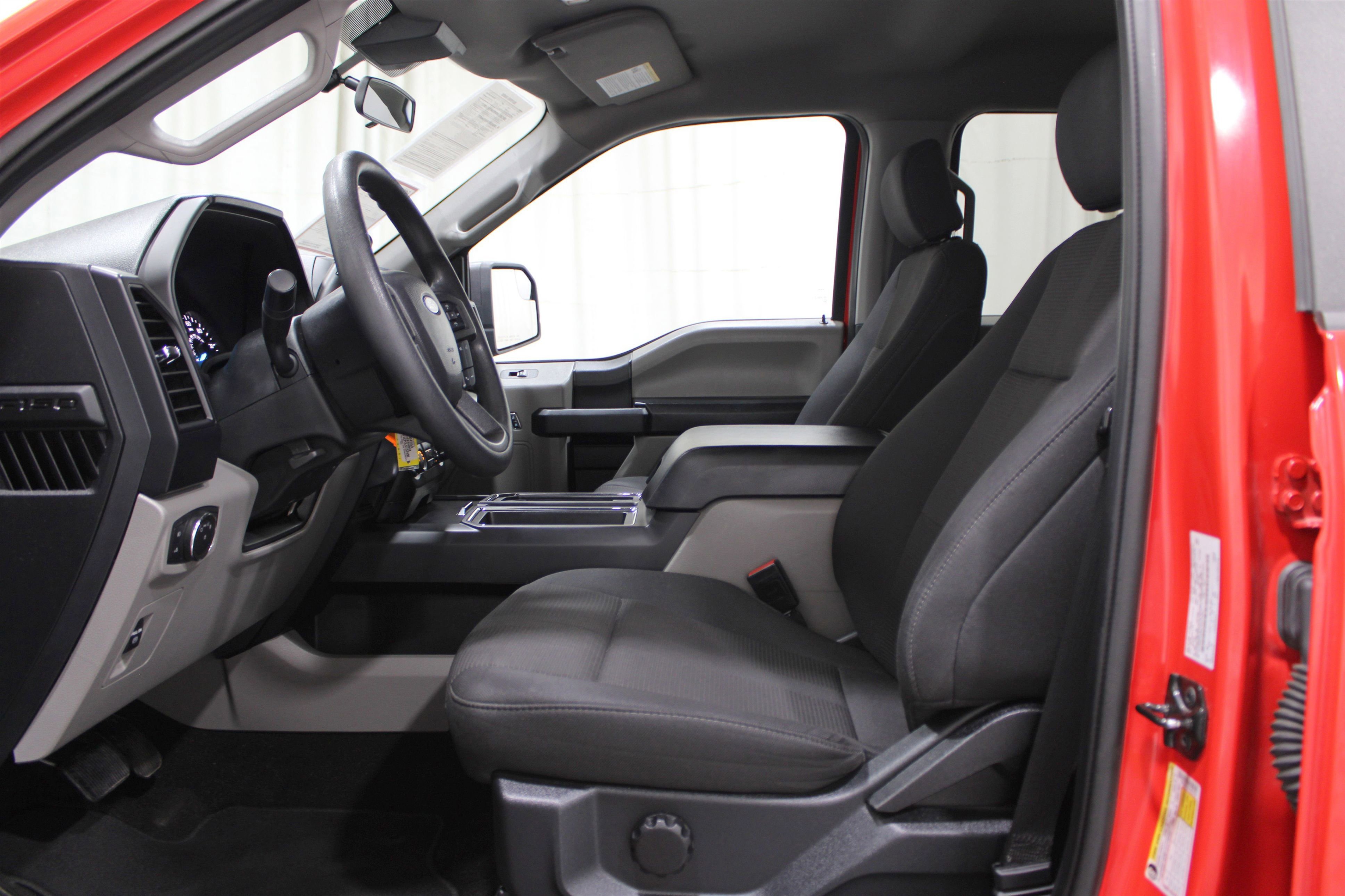 2020 Ford F-150 XL photo 3