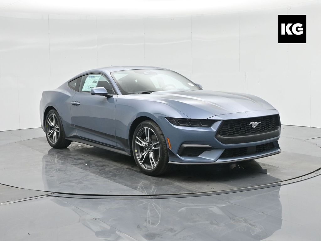 2025 Ford Mustang EcoBoost's photo