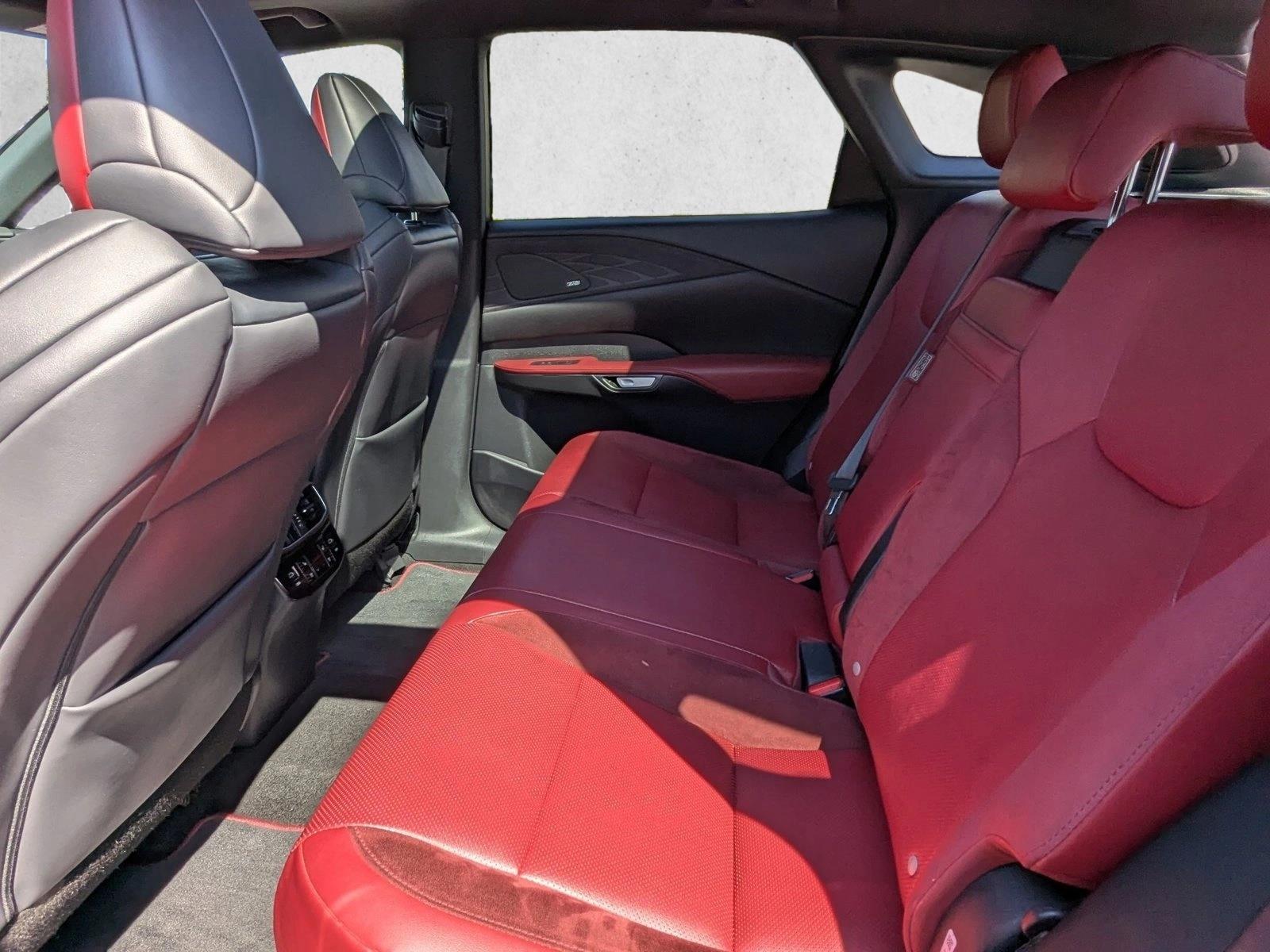 2024 Lexus RX 500h photo 19