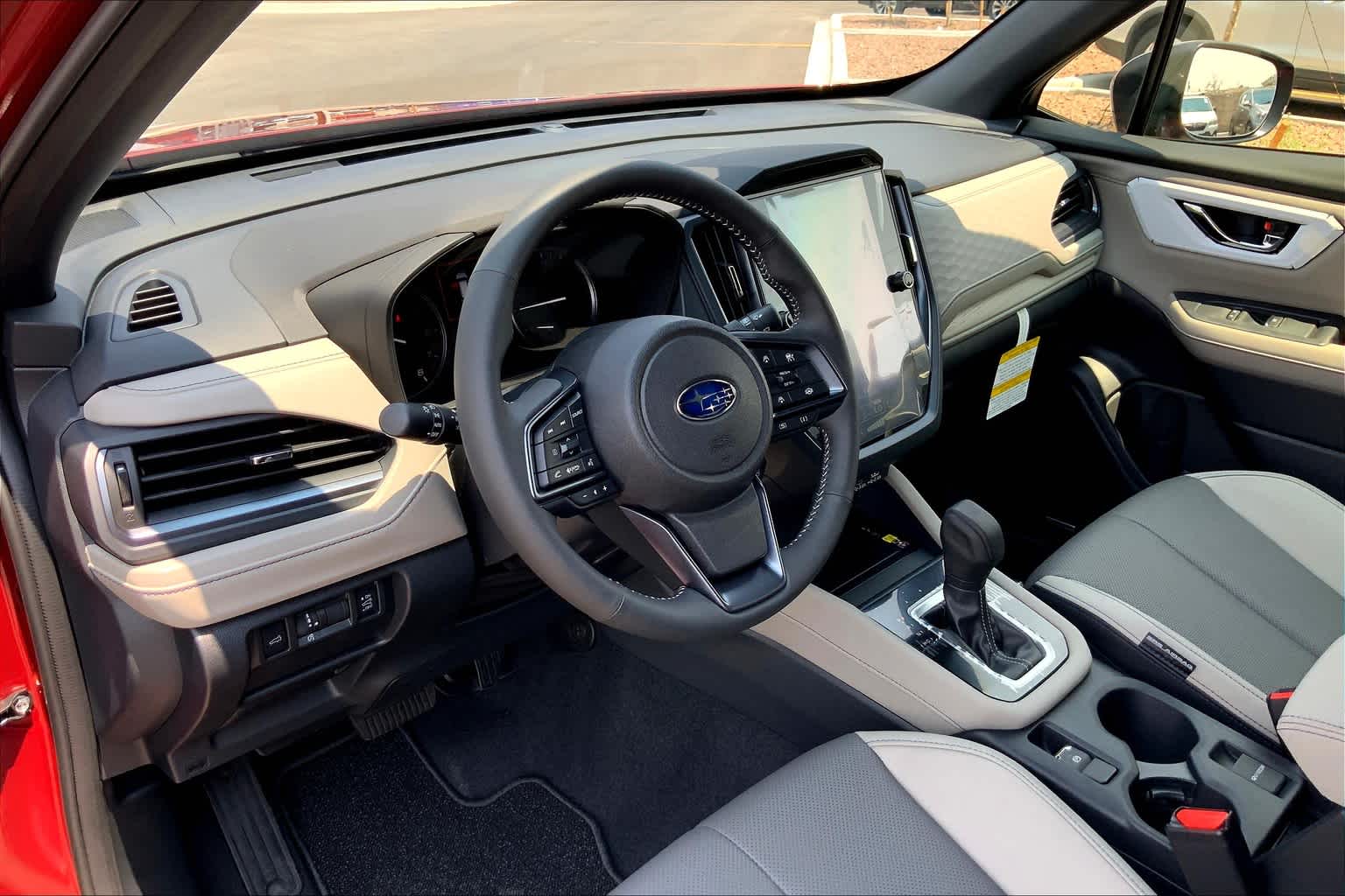 2025 Subaru Forester Limited photo 8