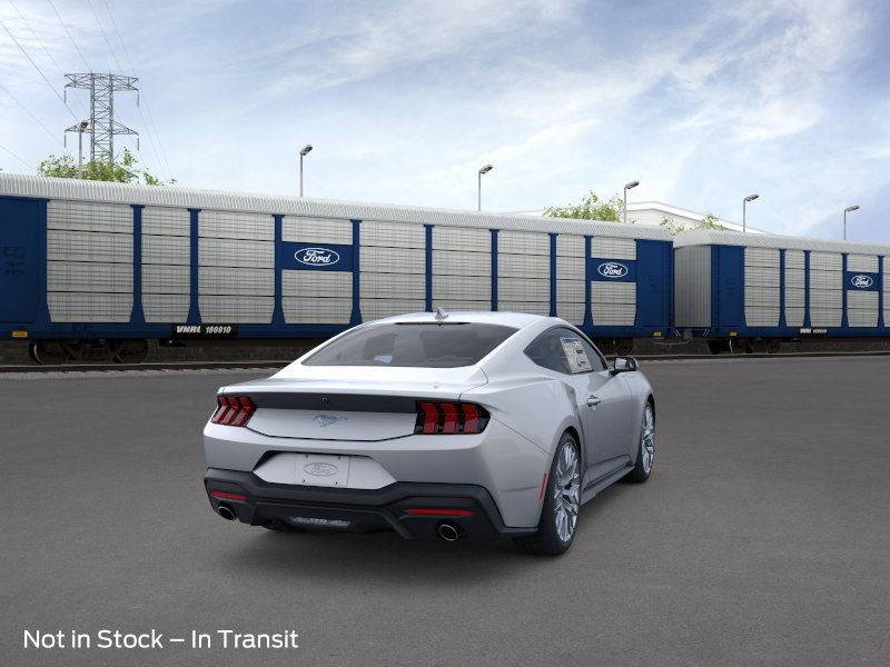 2025 Ford Mustang EcoBoost Premium photo 8