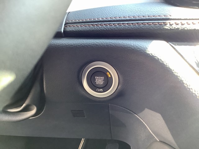 2024 Chrysler Pacifica Pinnacle photo 15