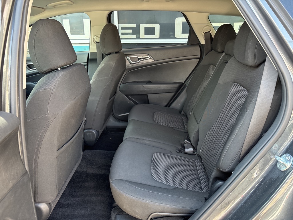 2024 Kia Sportage LX photo 12