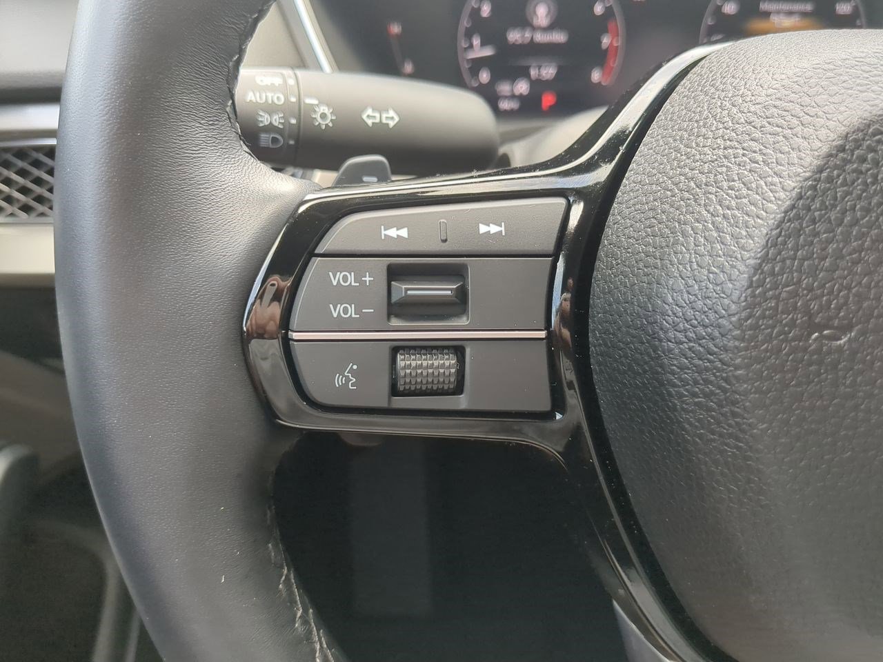 2025 Acura Integra Base photo 24