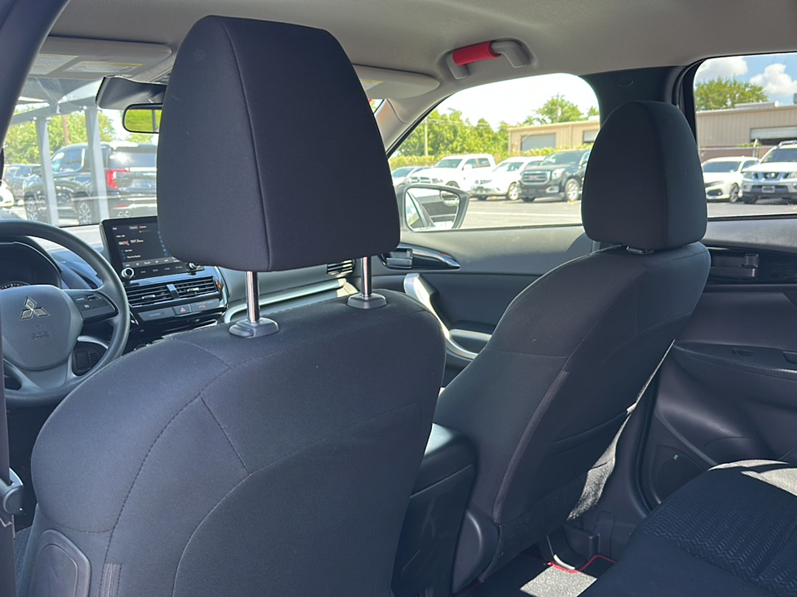 2024 Mitsubishi Eclipse Cross Ralliart photo 3