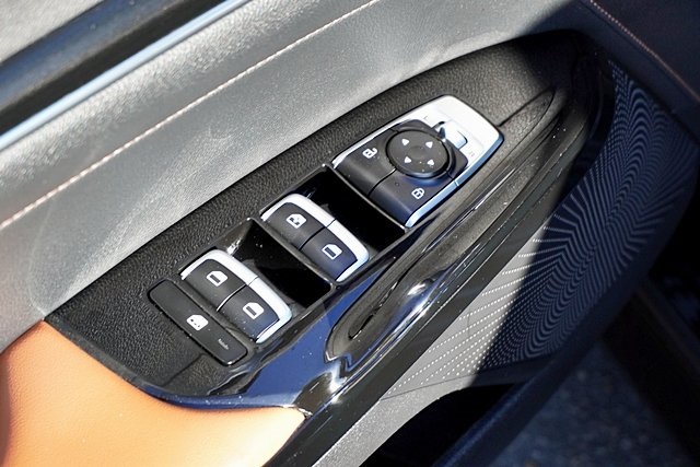 2024 Kia K5 GT photo 22
