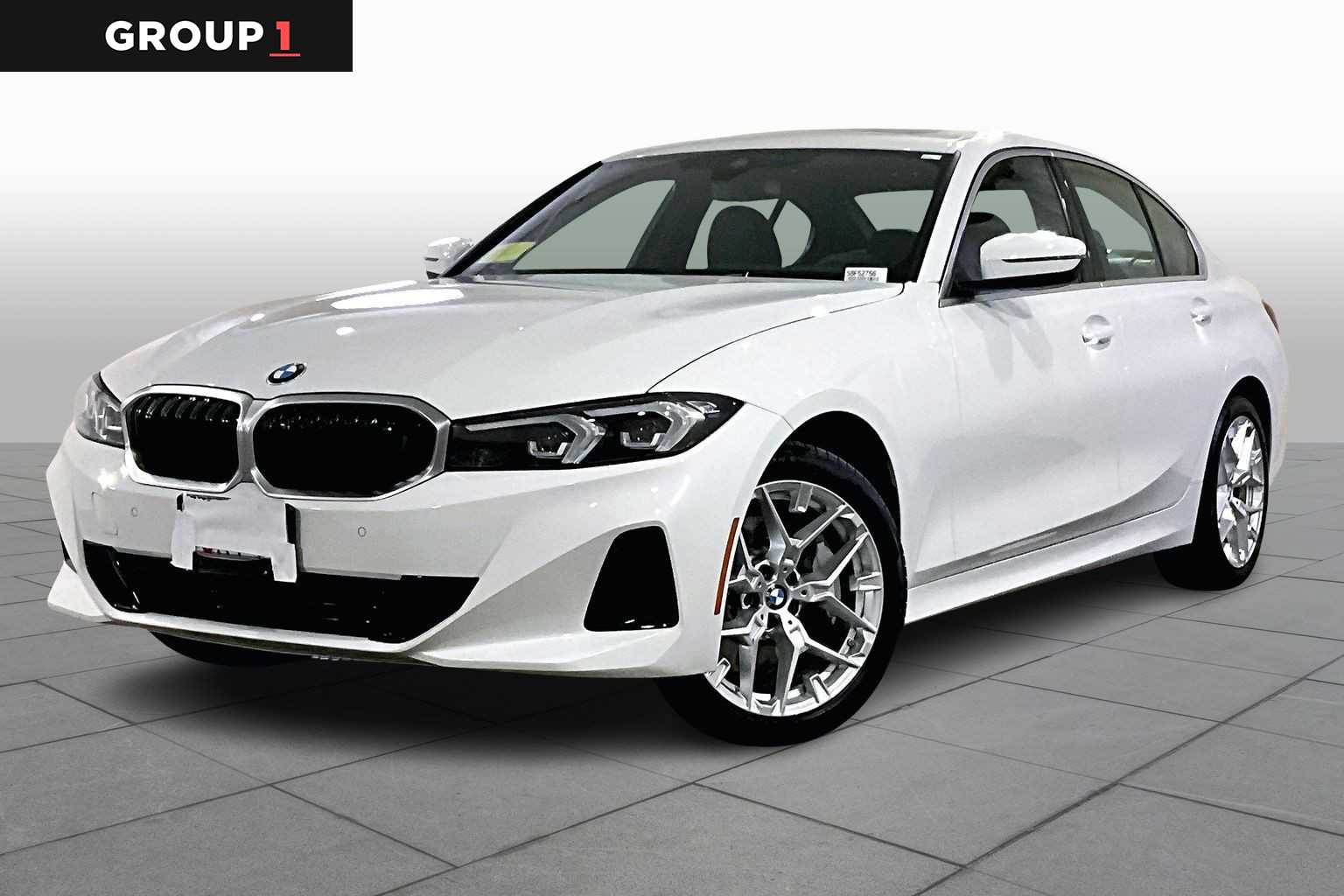 2025 BMW 3 Series 330's photo