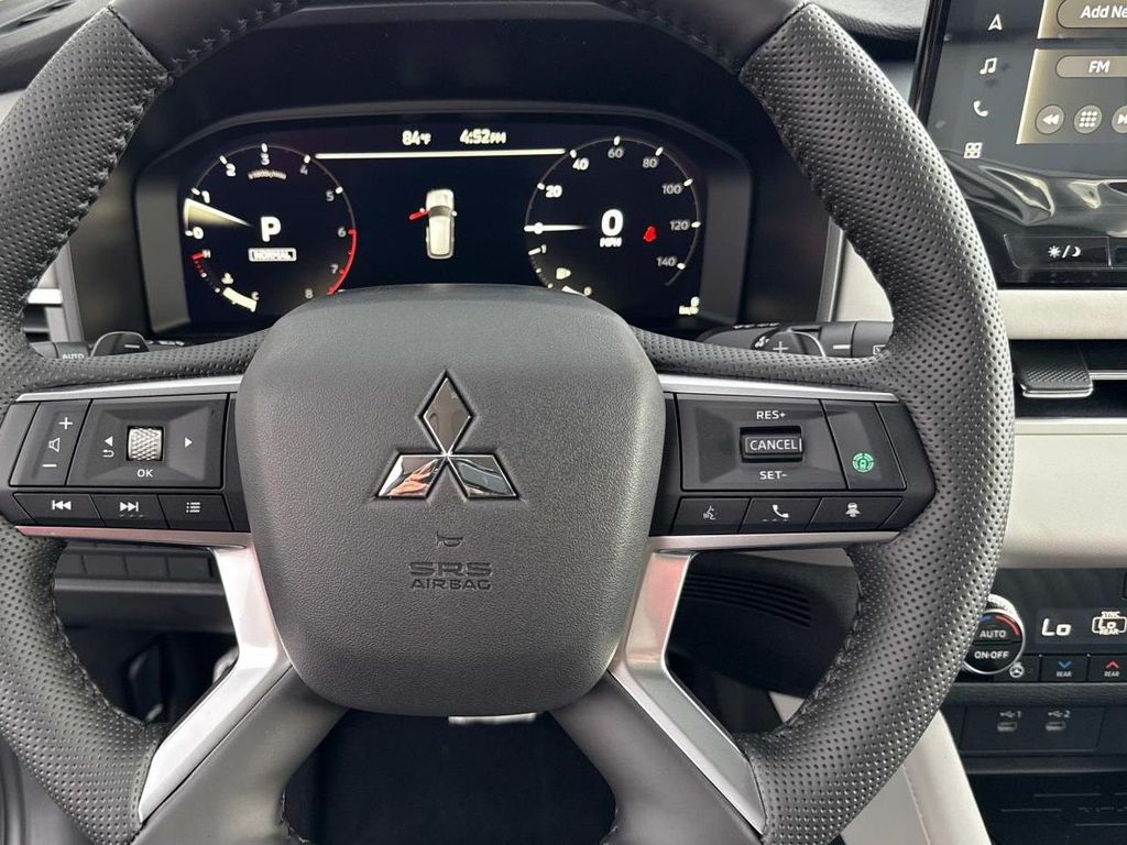 2025 Mitsubishi Outlander SEL GT photo 33