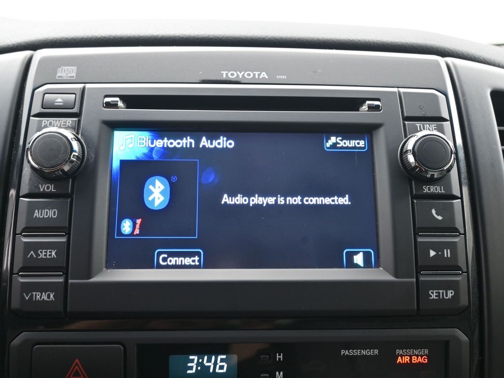 2013 Toyota Tacoma PreRunner photo 2