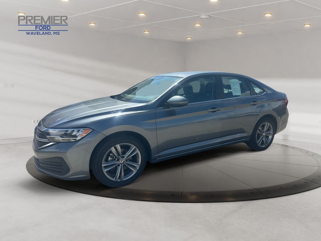 2024 Volkswagen Jetta SE's photo