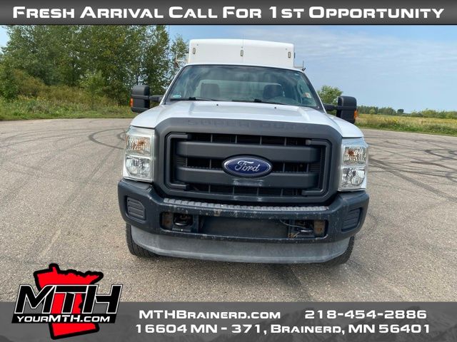2014 Ford F-350 photo 2