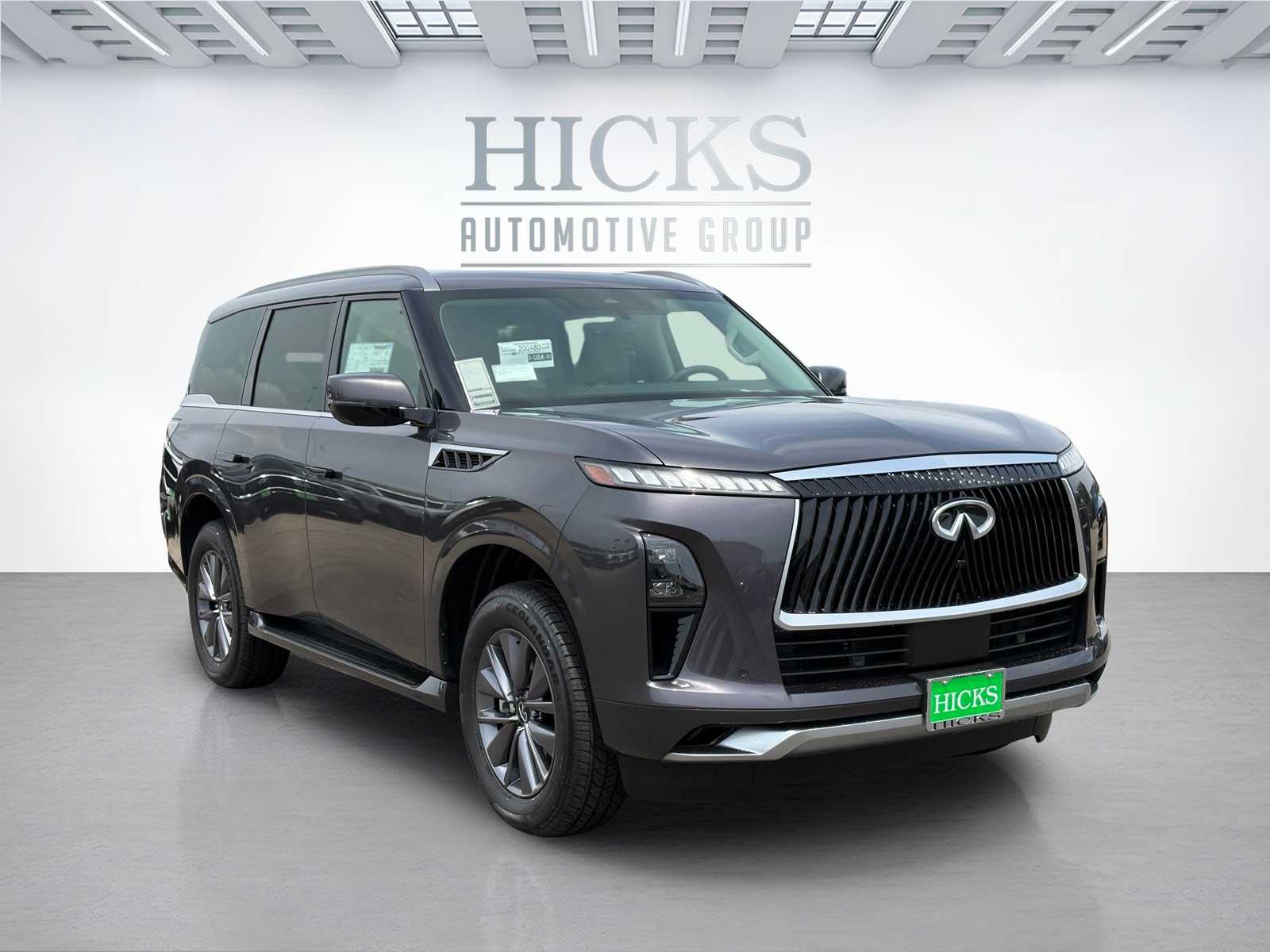 2025 Infiniti QX80 Pure photo 3