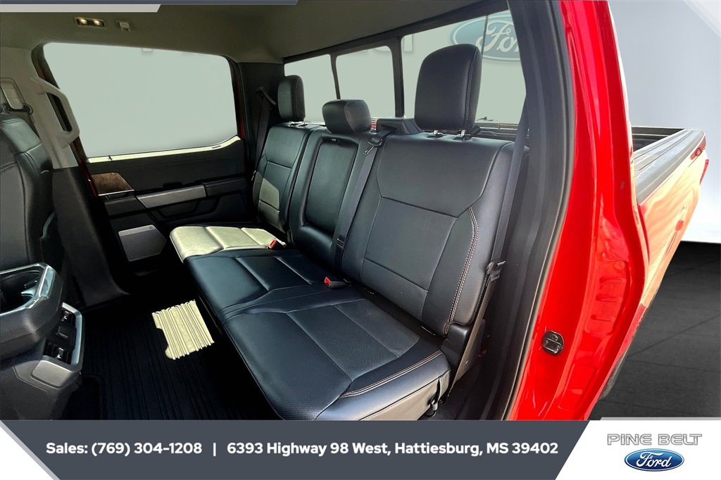 2023 Ford F-150 Lariat photo 19