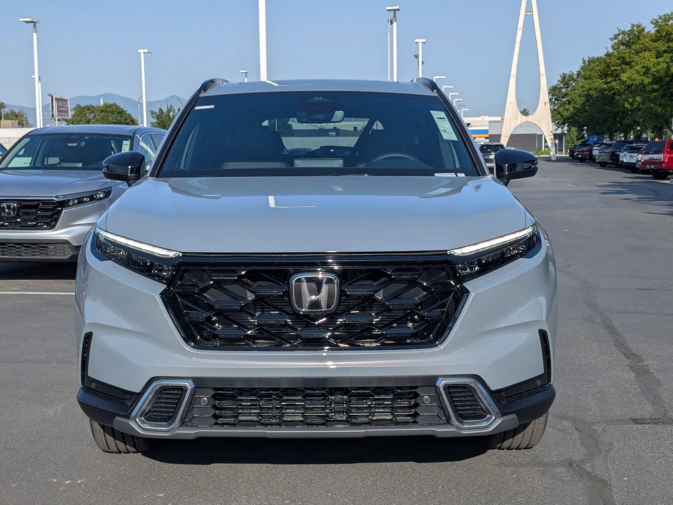 2026 Honda CR-V Hybrid Sport Touring photo 7