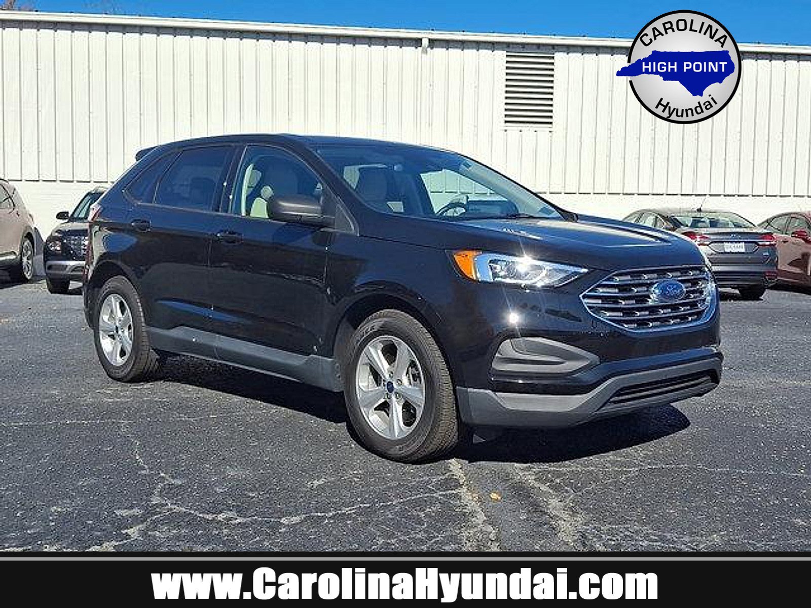 2022 Ford Edge SE's photo