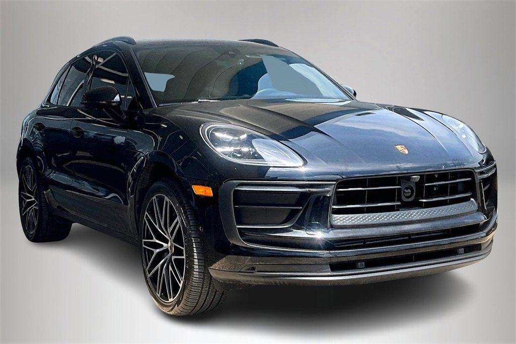 2022 Porsche Macan