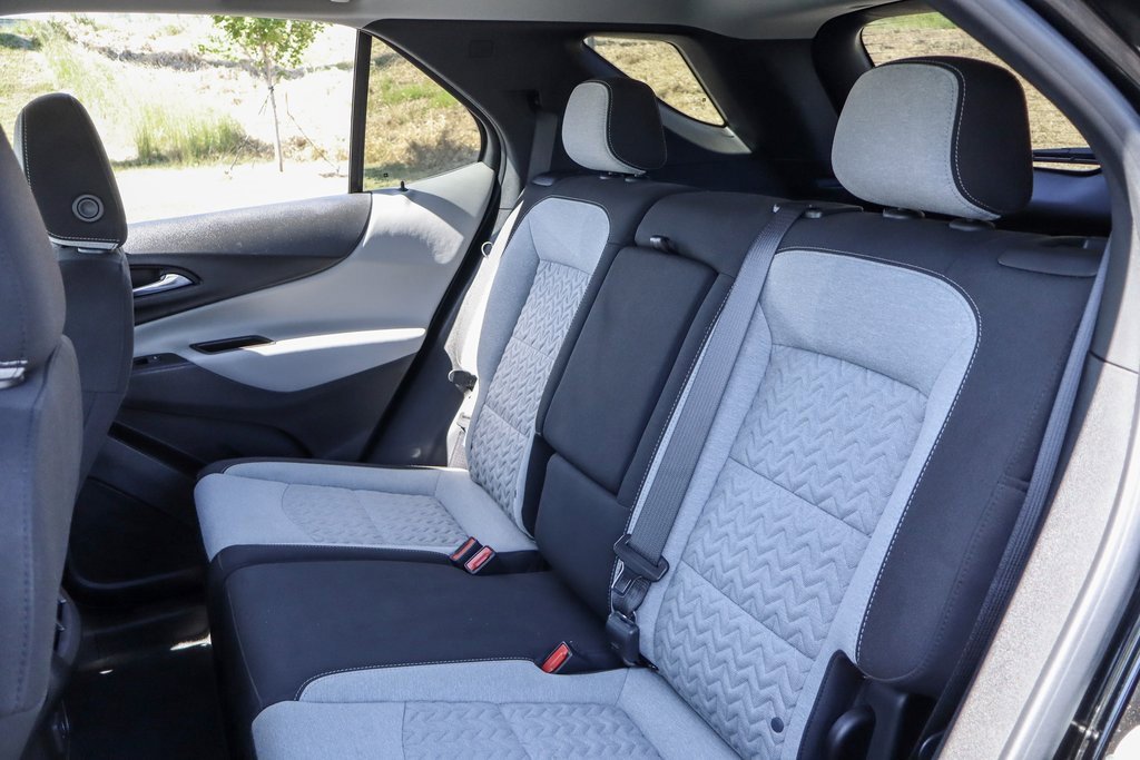 2022 Chevrolet Equinox LS photo 7