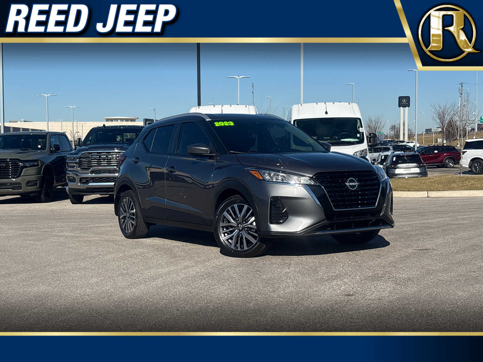 2023 Nissan Kicks SV's photo