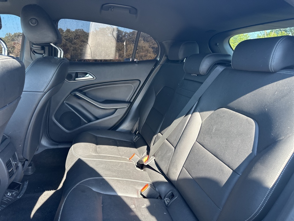2018 Mercedes Benz GLA 250 4MATIC photo 14