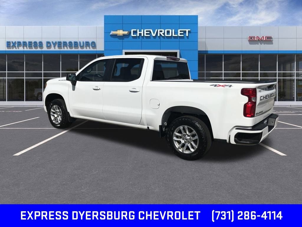 2022 Chevrolet Silverado 1500 RST photo 3