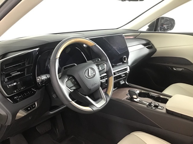2025 Lexus RX 350 Premium photo 2
