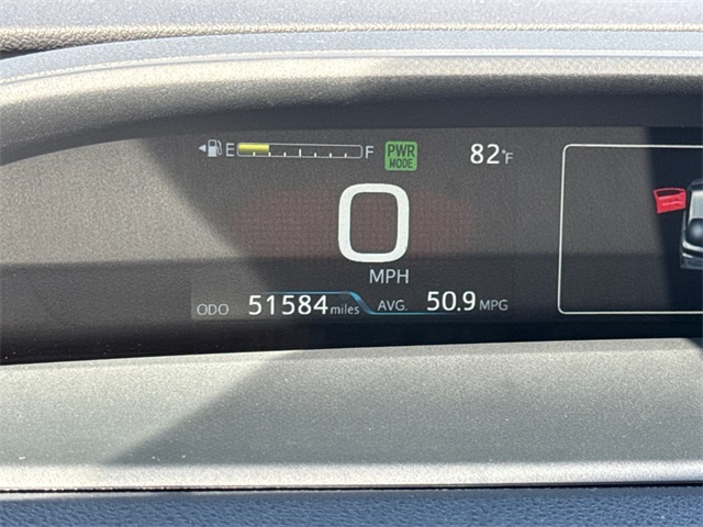 2022 Toyota Prius Prime LE photo 31