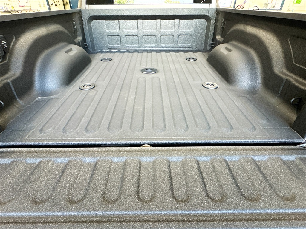 2025 Ram 2500 Big Horn photo 20